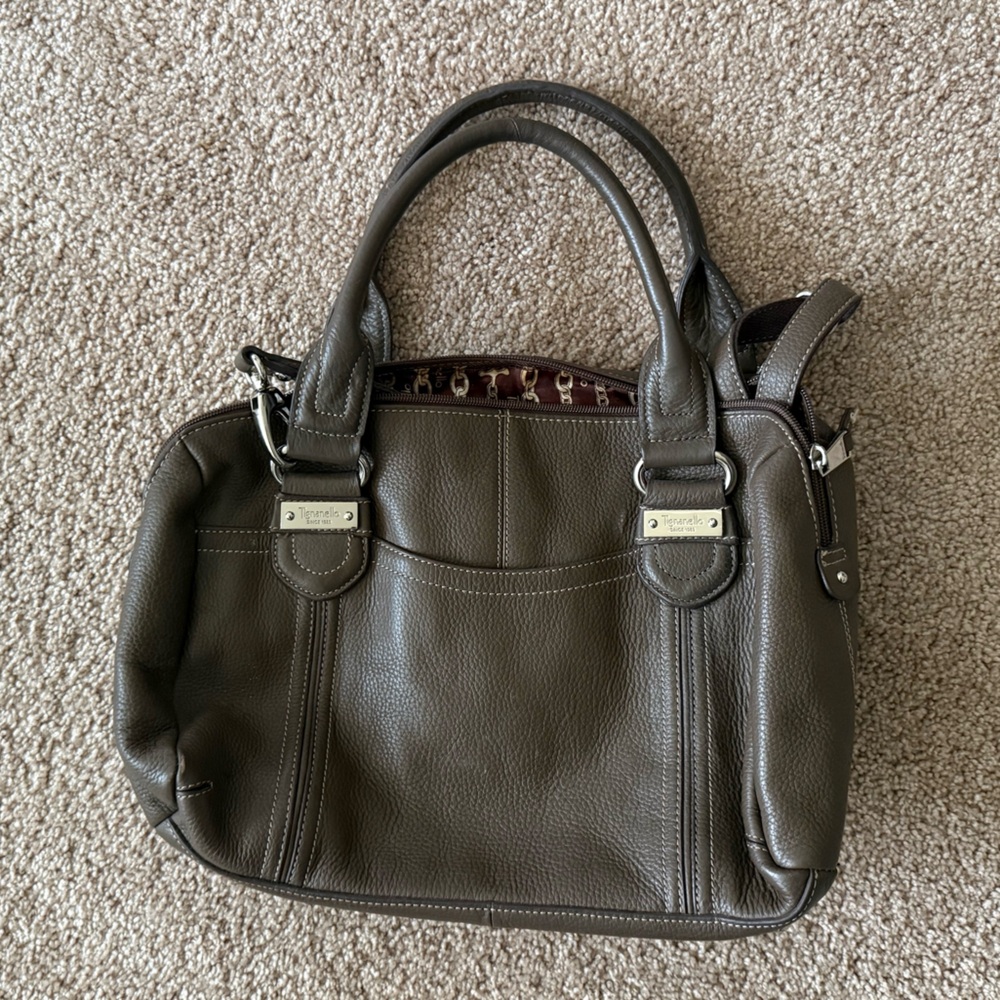 Tignanello Brown Leather Handbag (like new)
